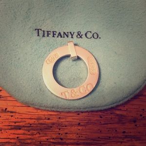 Tiffany and company retired pendant circle.